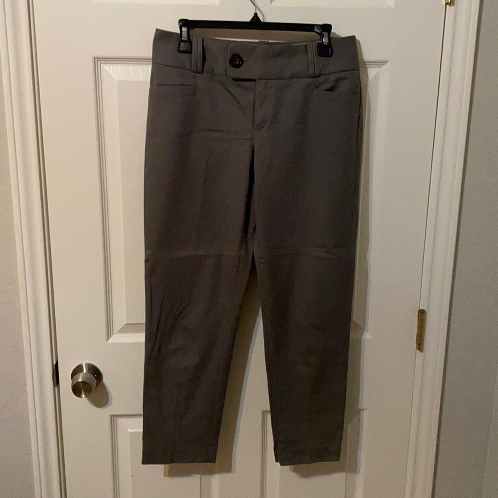 Banana Republic cropped gray dress pants size 8